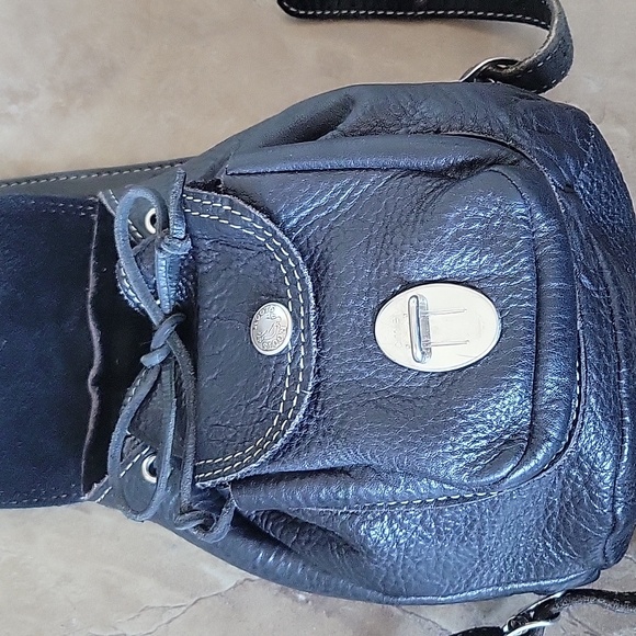 Small Roots Backpack/purse - Picture 2 of 5